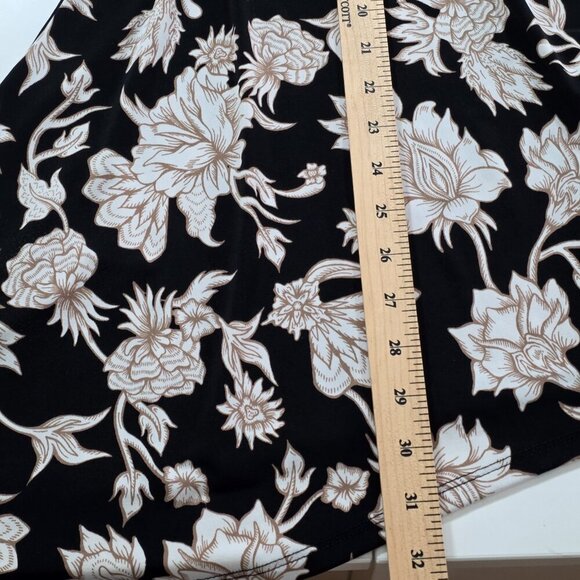 JM Collection Tunic Women 2X Black Beige Floral 3/4 Sleeve Shark Bite Whimsigoth - Picture 8 of 15